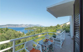 Lovely Apartment In Racisce With House Sea View